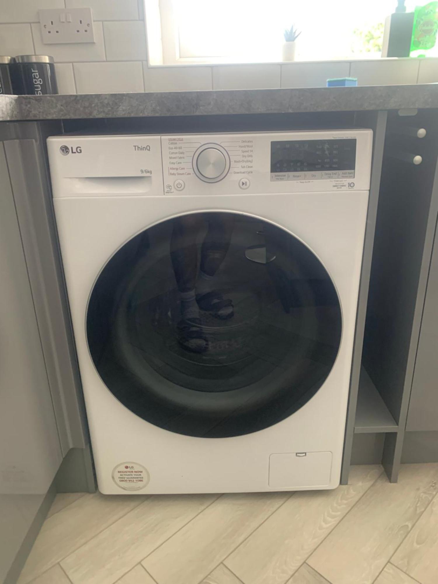 Newly Renovated, Modern 3 Bed Apartment Walmersley Ngoại thất bức ảnh